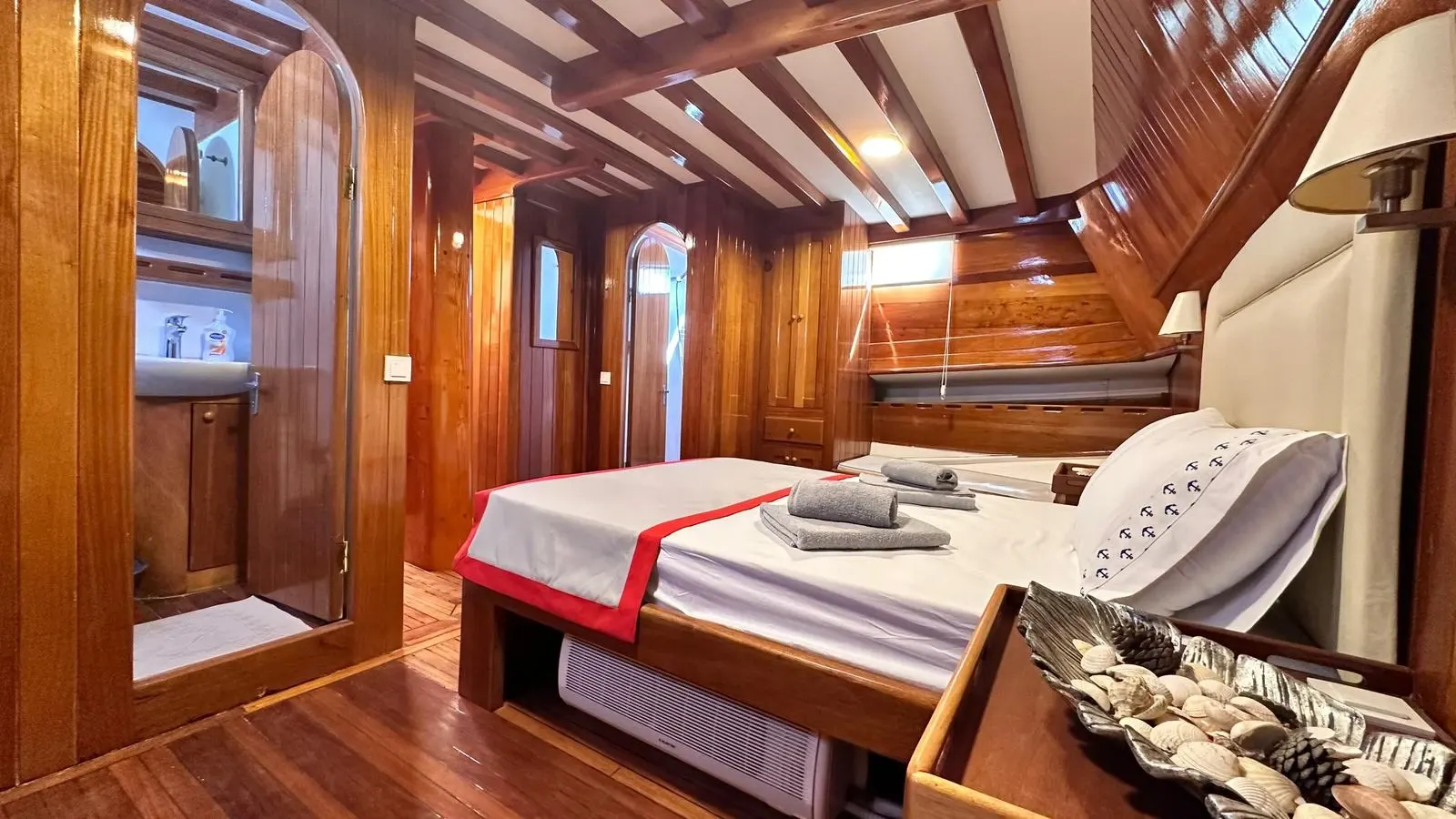 Fatma Kristina sailing in Bodrum