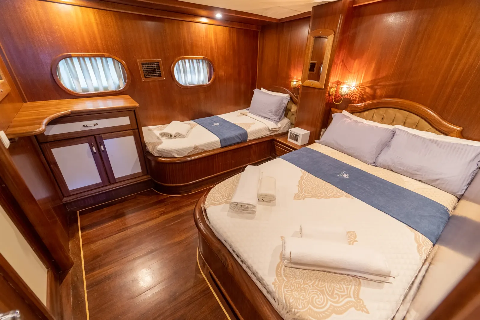 Prenses Bugce sailing in Marmaris