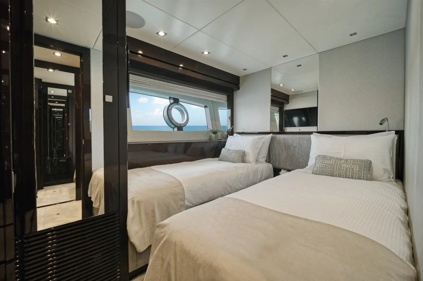 Quantum sailing in Trogir