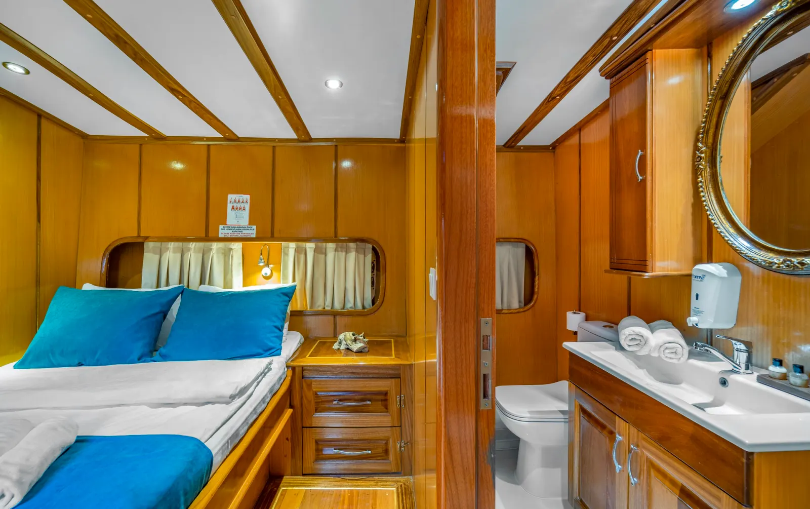 Tersane 8 sailing in Fethiye