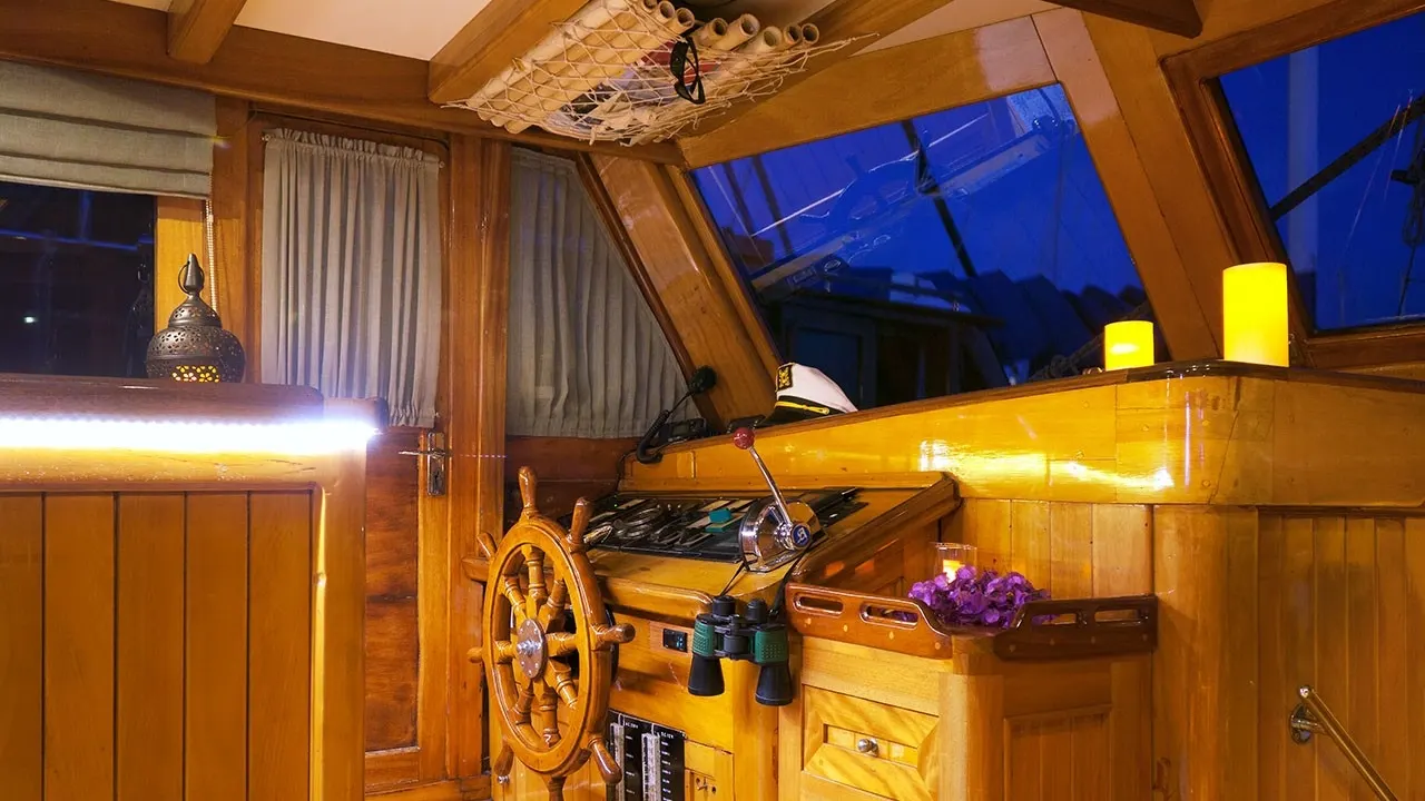 Nikola sailing in Bodrum