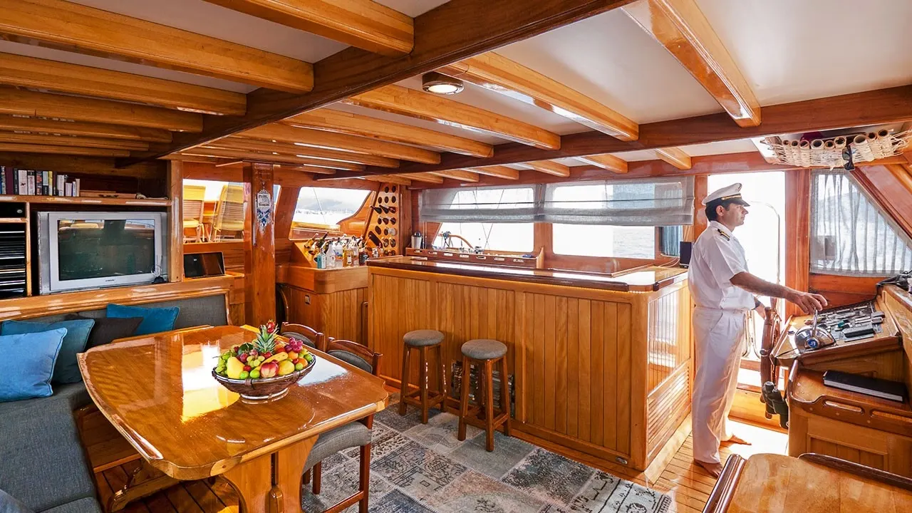 Nikola sailing in Bodrum
