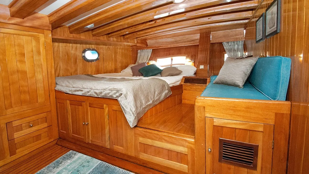 Nikola sailing in Bodrum