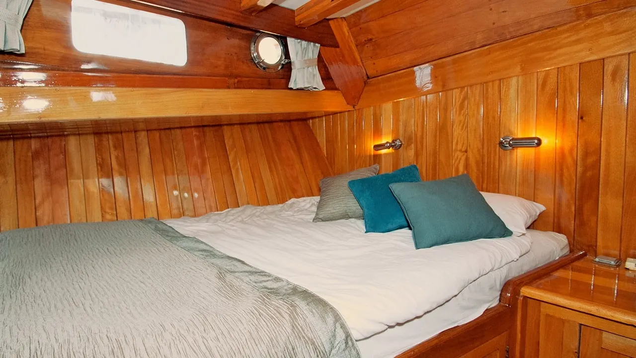Nikola sailing in Bodrum