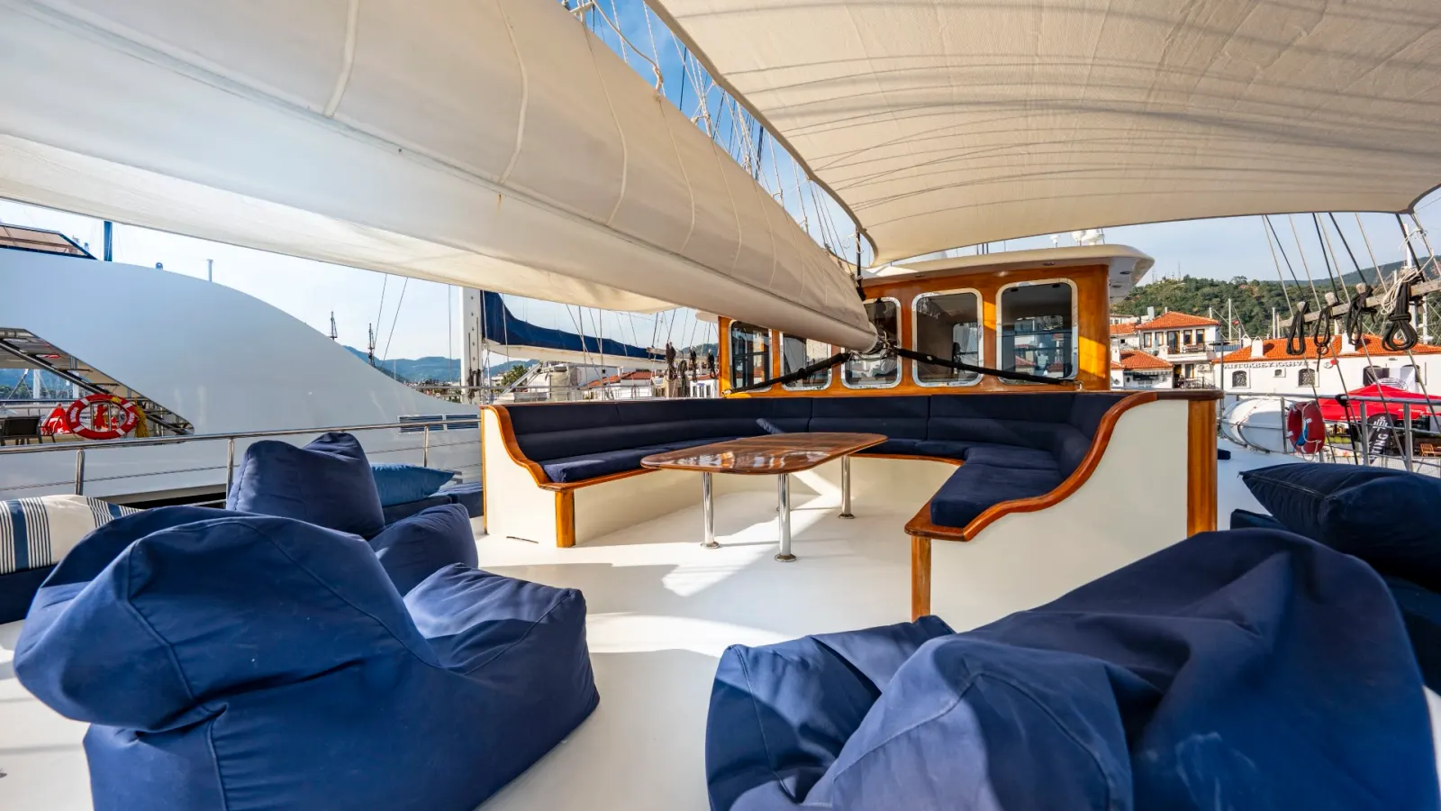 Grand Admiral sailing in Fethiye