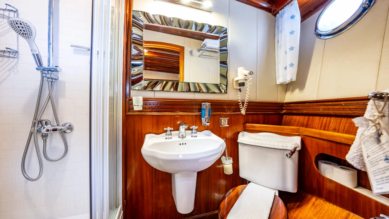 Grand Admiral sailing in Fethiye