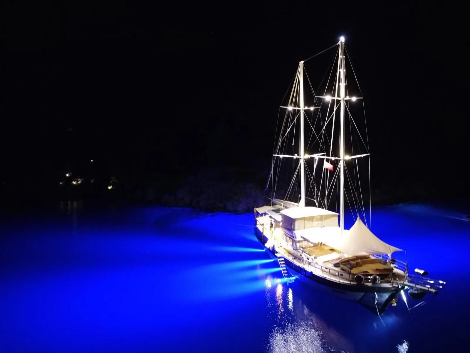 Mare Magico sailing in Marmaris