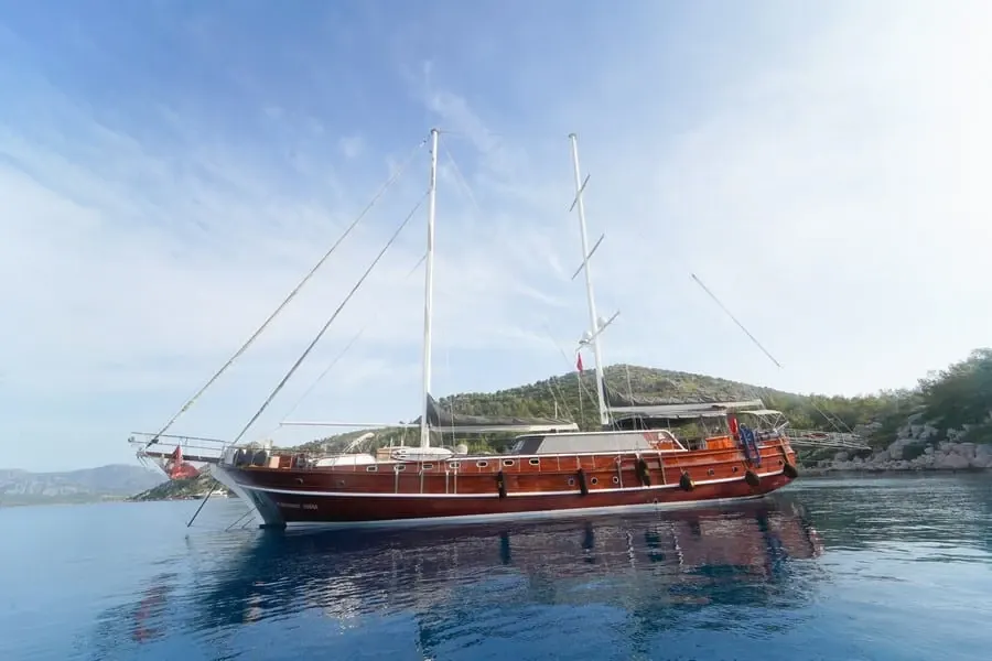 Kaptan Mehmet Bugra 4