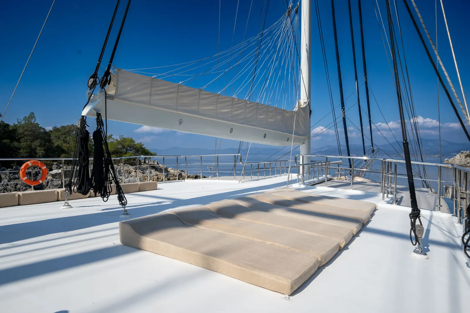 Admiral sailing in Bodrum