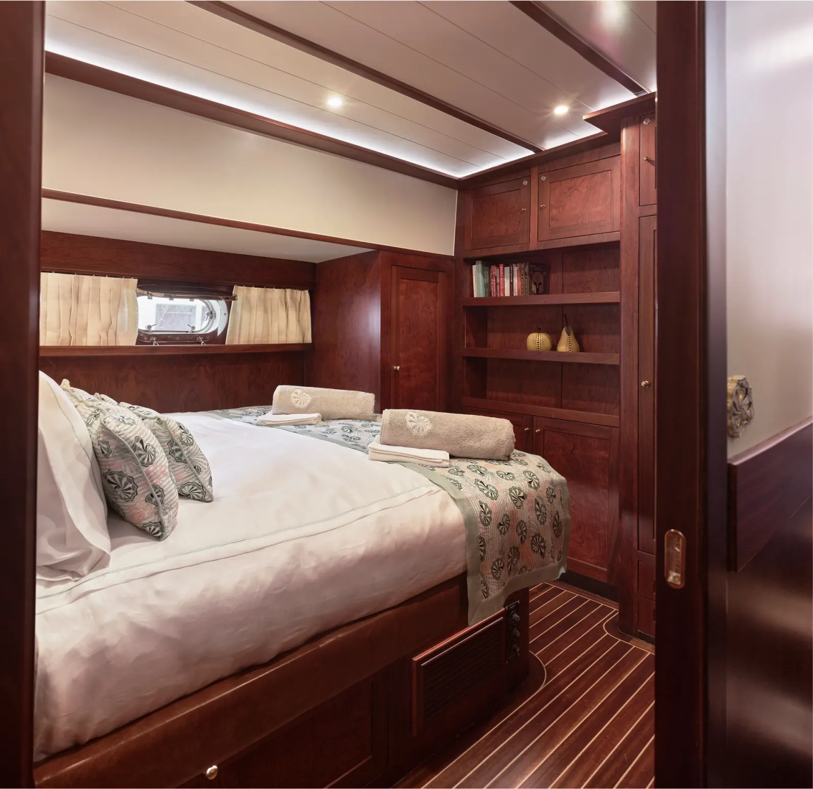 Kaftan sailing in Bodrum