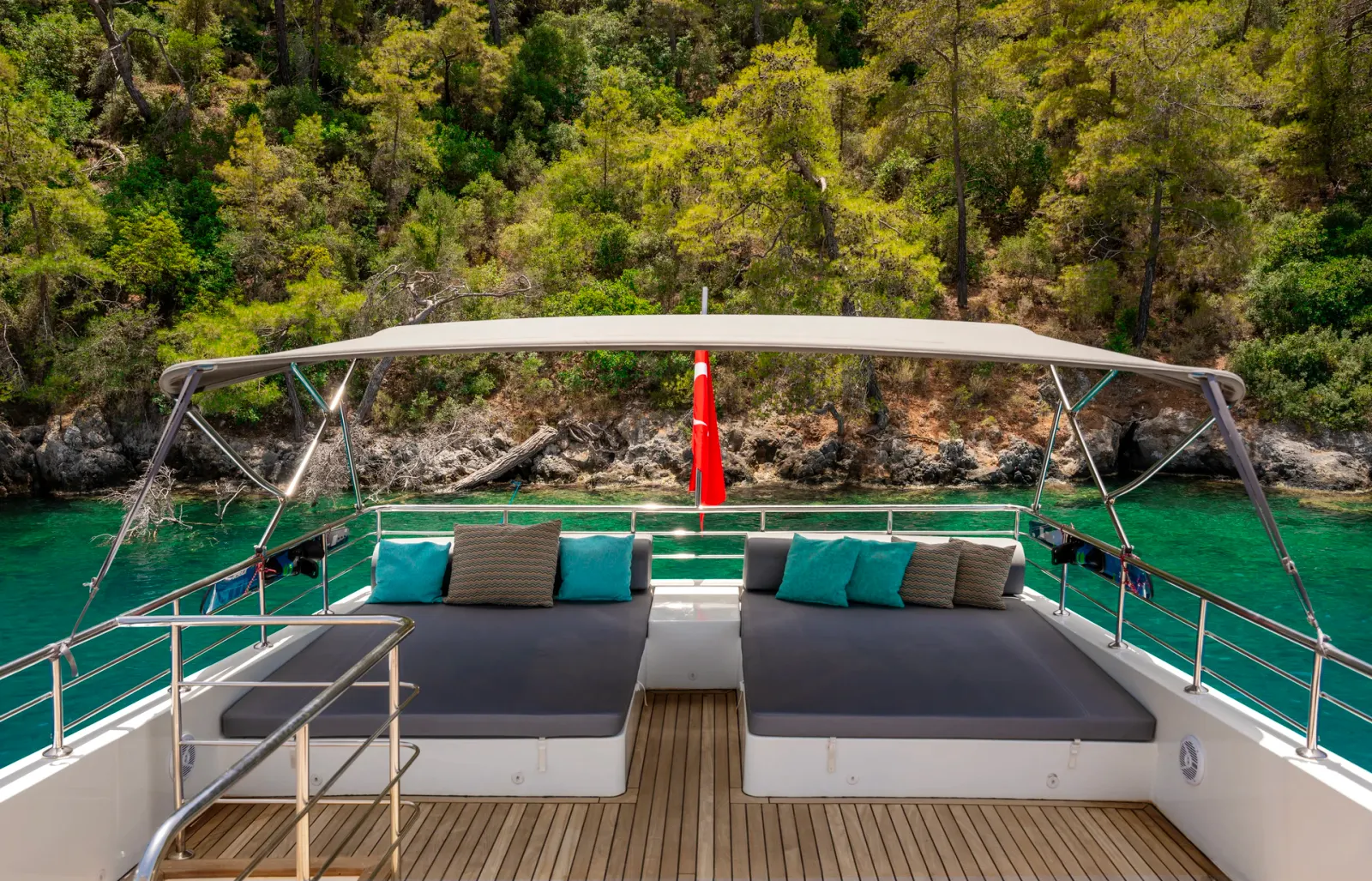 Oggusto sailing in Fethiye