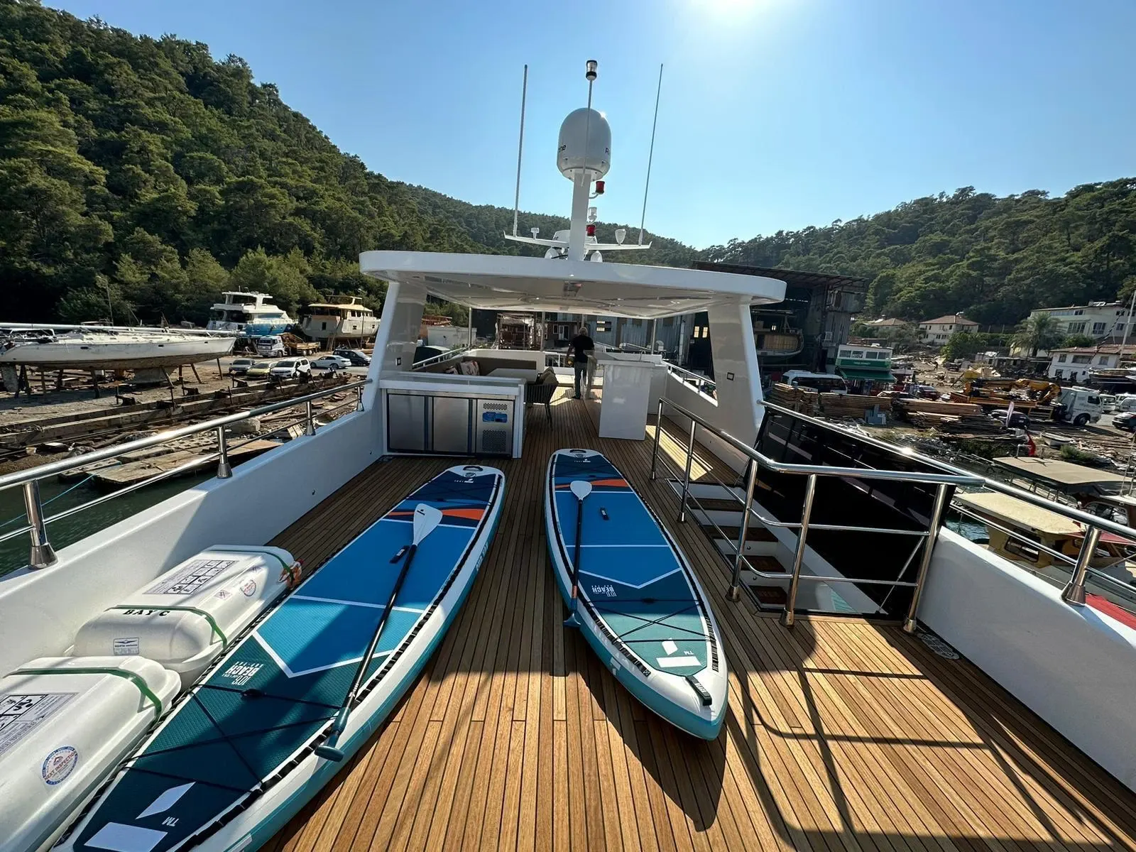 Bay C/F sailing in Fethiye