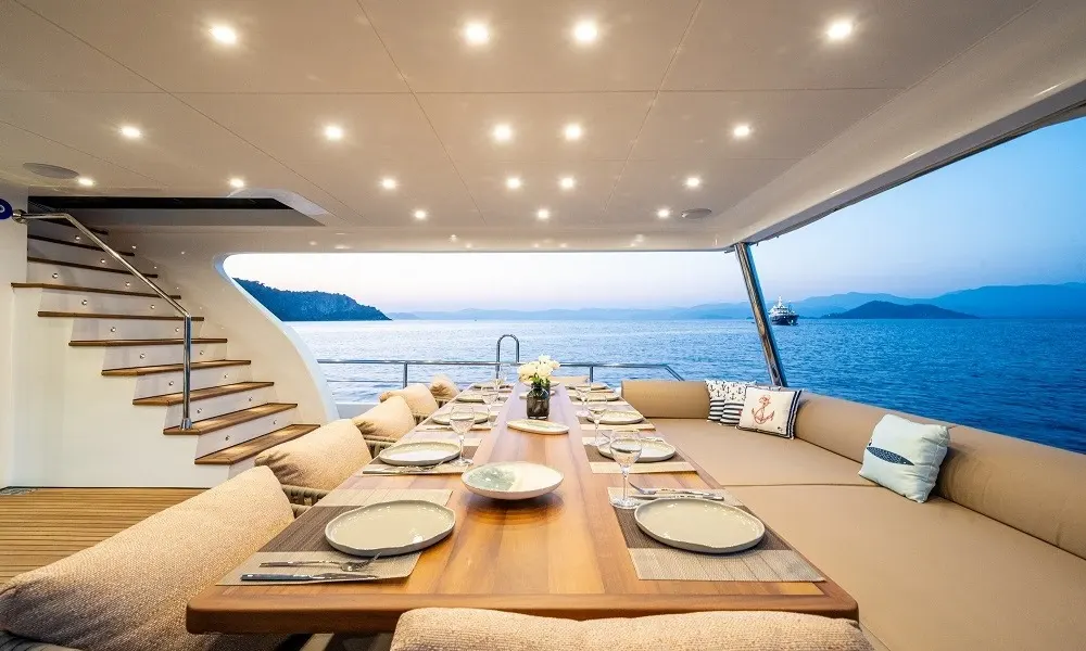 Bay C/F sailing in Fethiye