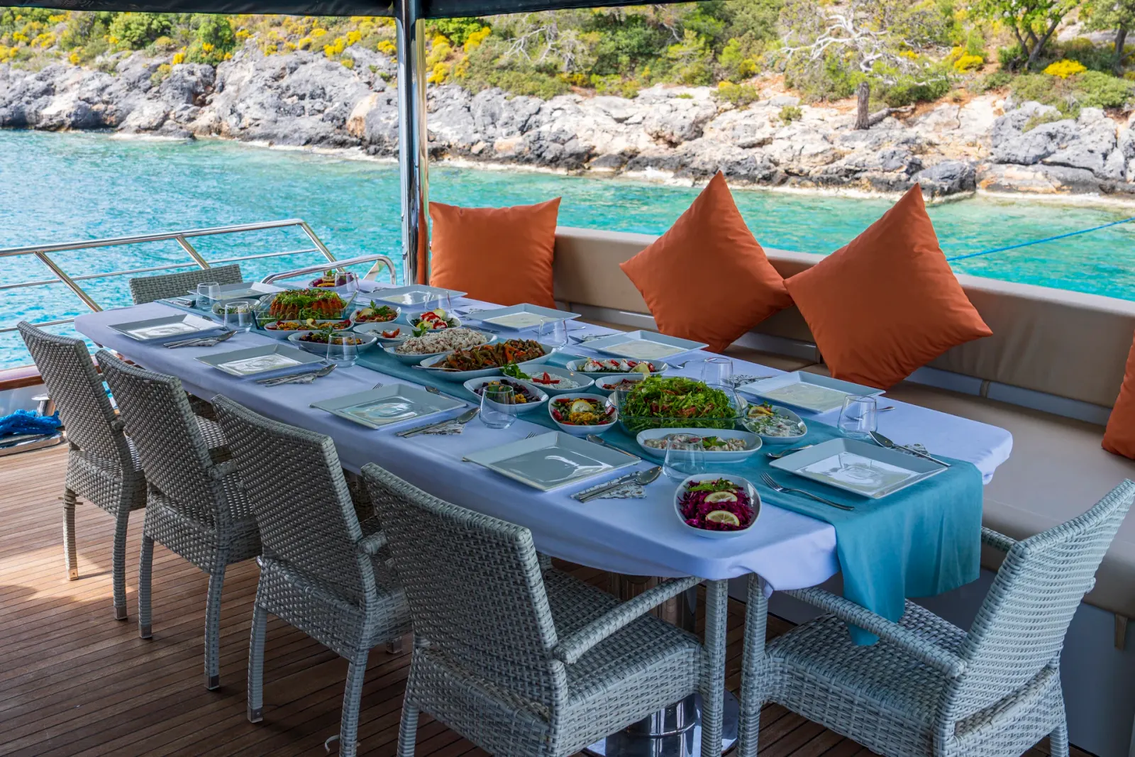 Simay S sailing in Fethiye