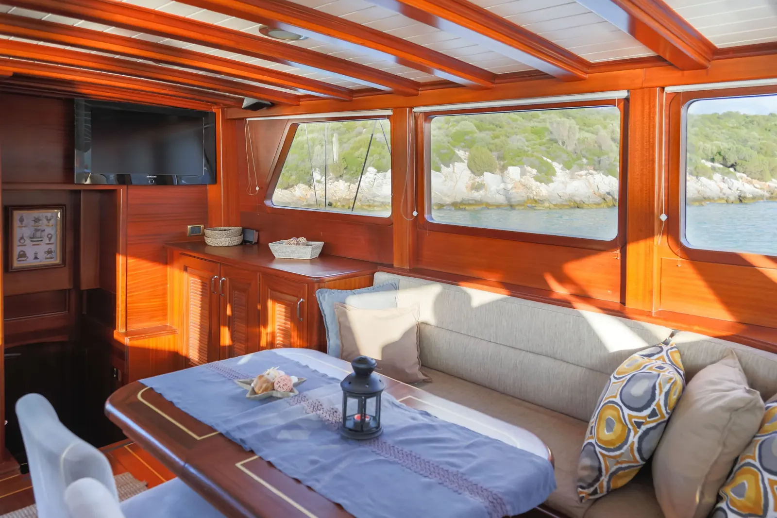 Primadonna sailing in Bodrum