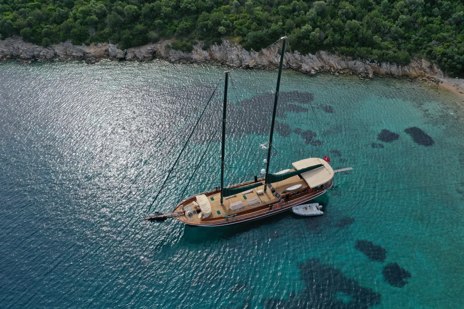 Ros Mare Gulet interior cabin view