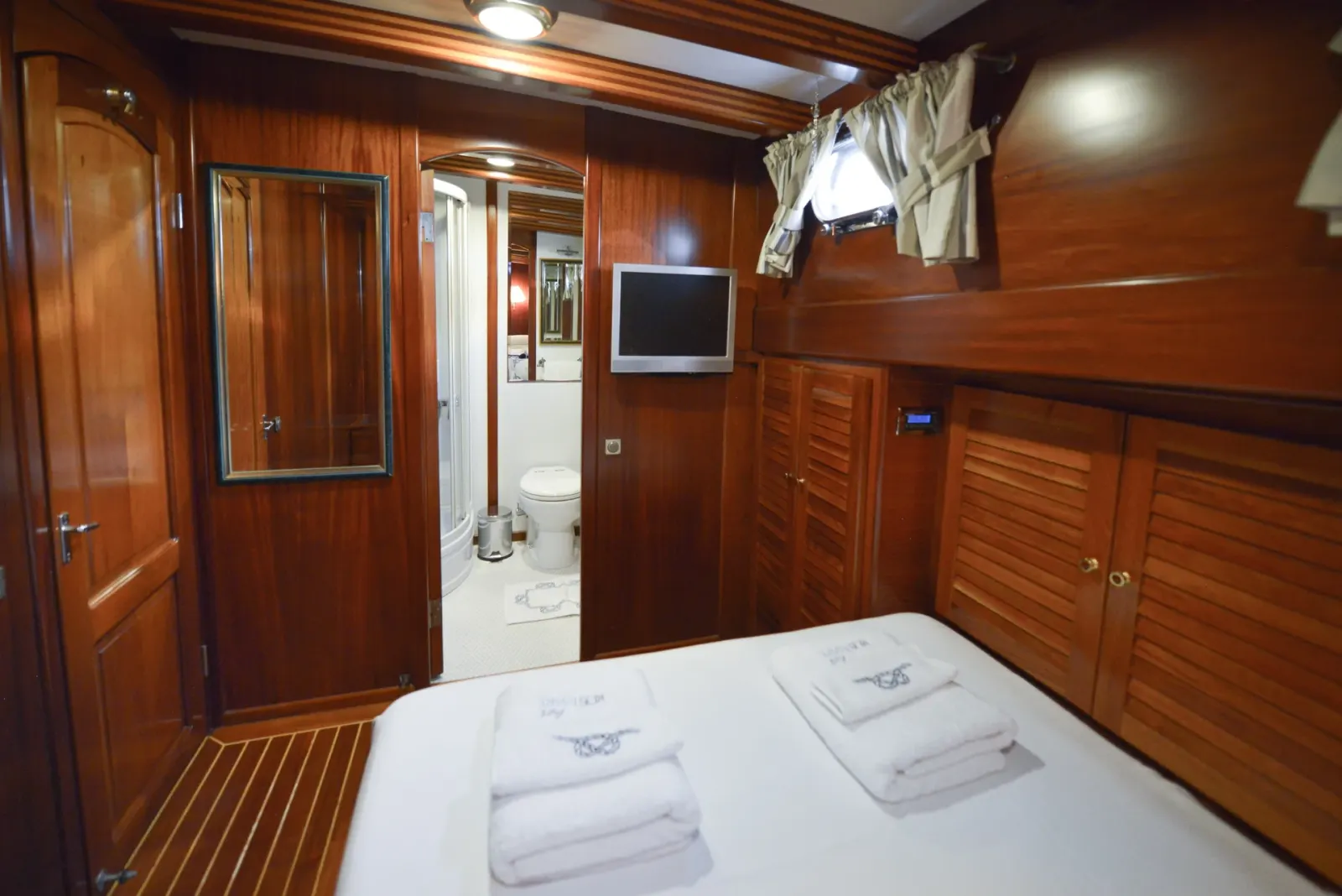 Ros Mare sailing in Bodrum