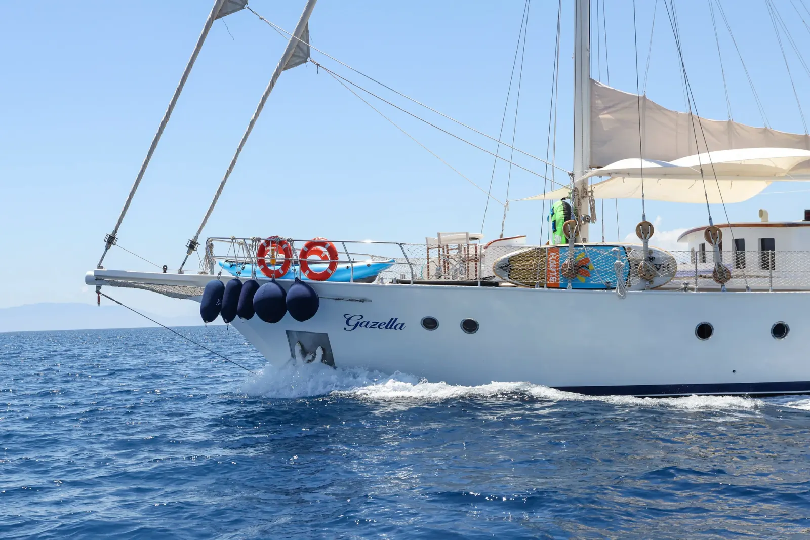 Gazella Gulet interior cabin view