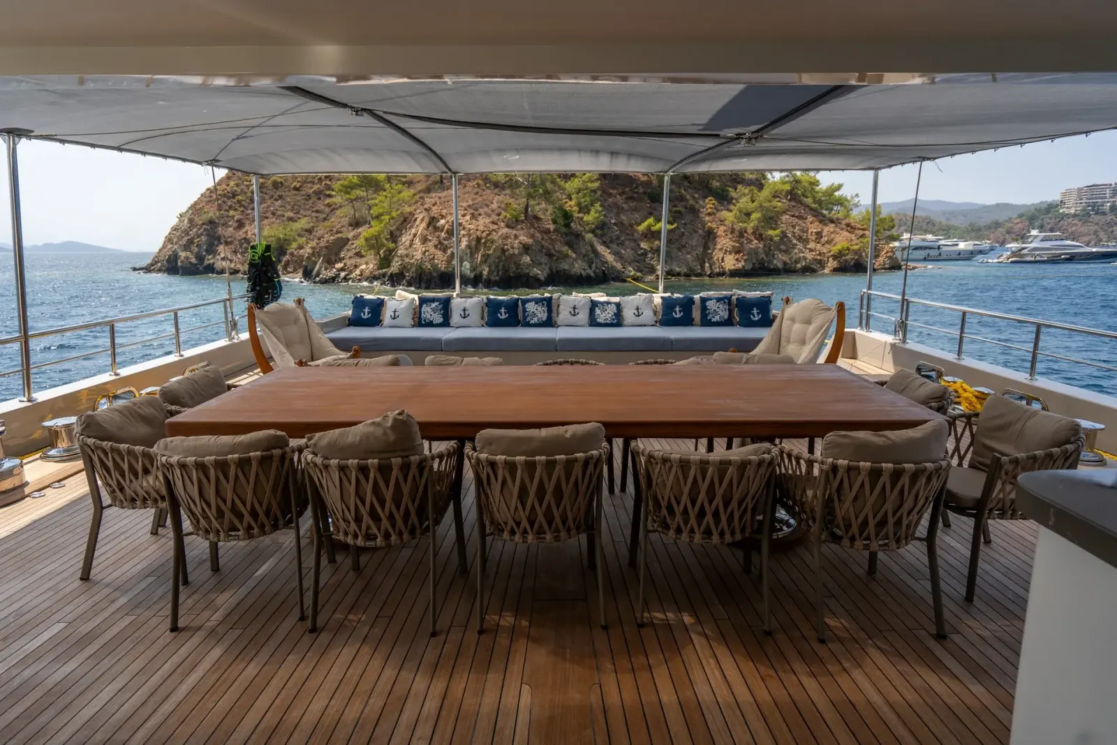 De Love sailing in Bodrum