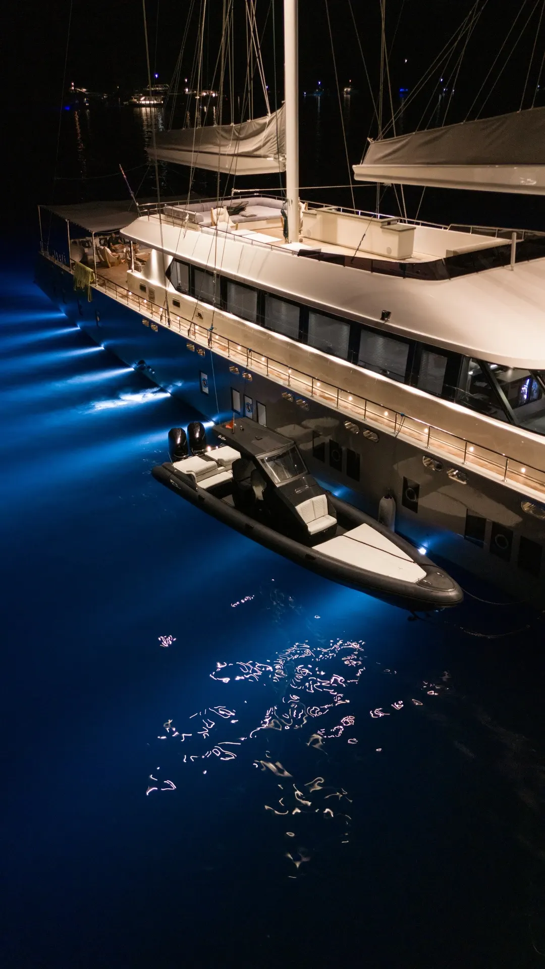 De Love sailing in Bodrum