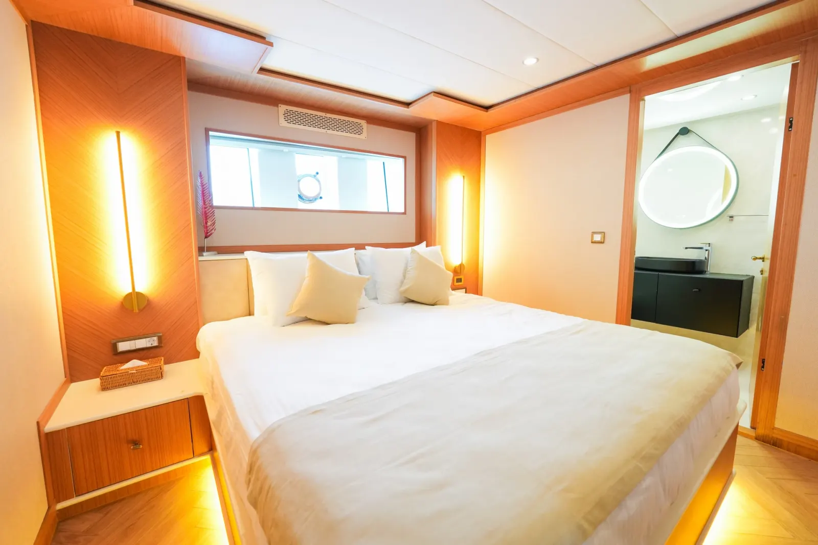 King of the Sea sailing in Marmaris