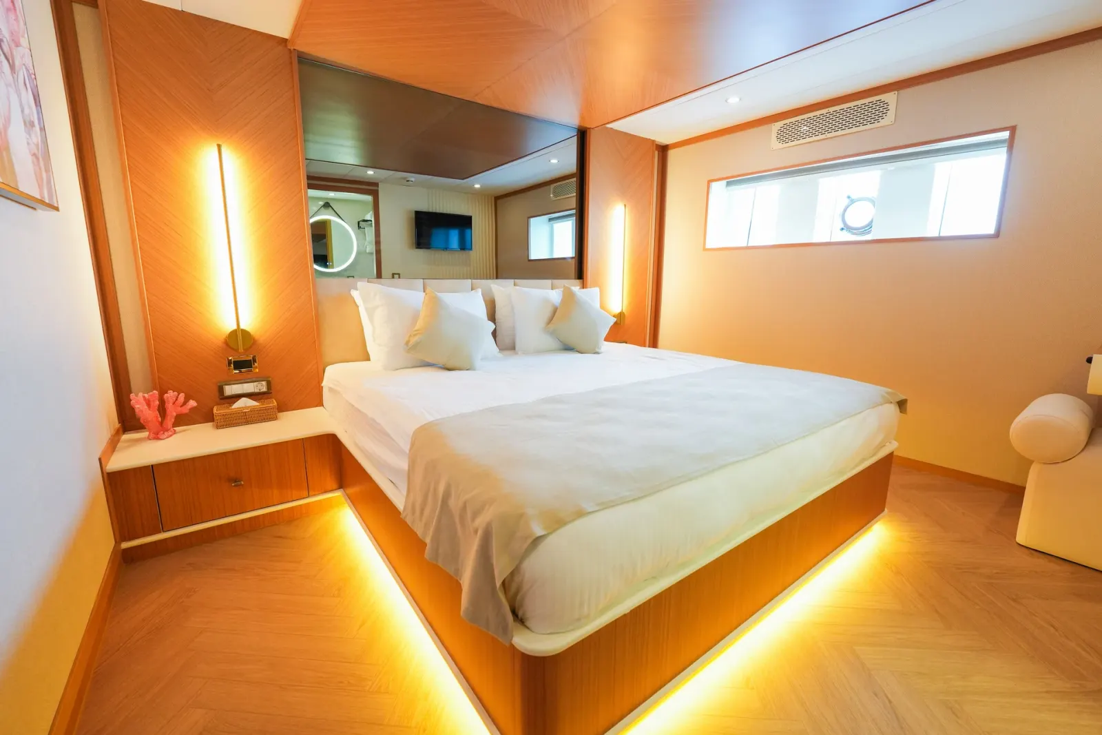 King of the Sea sailing in Marmaris