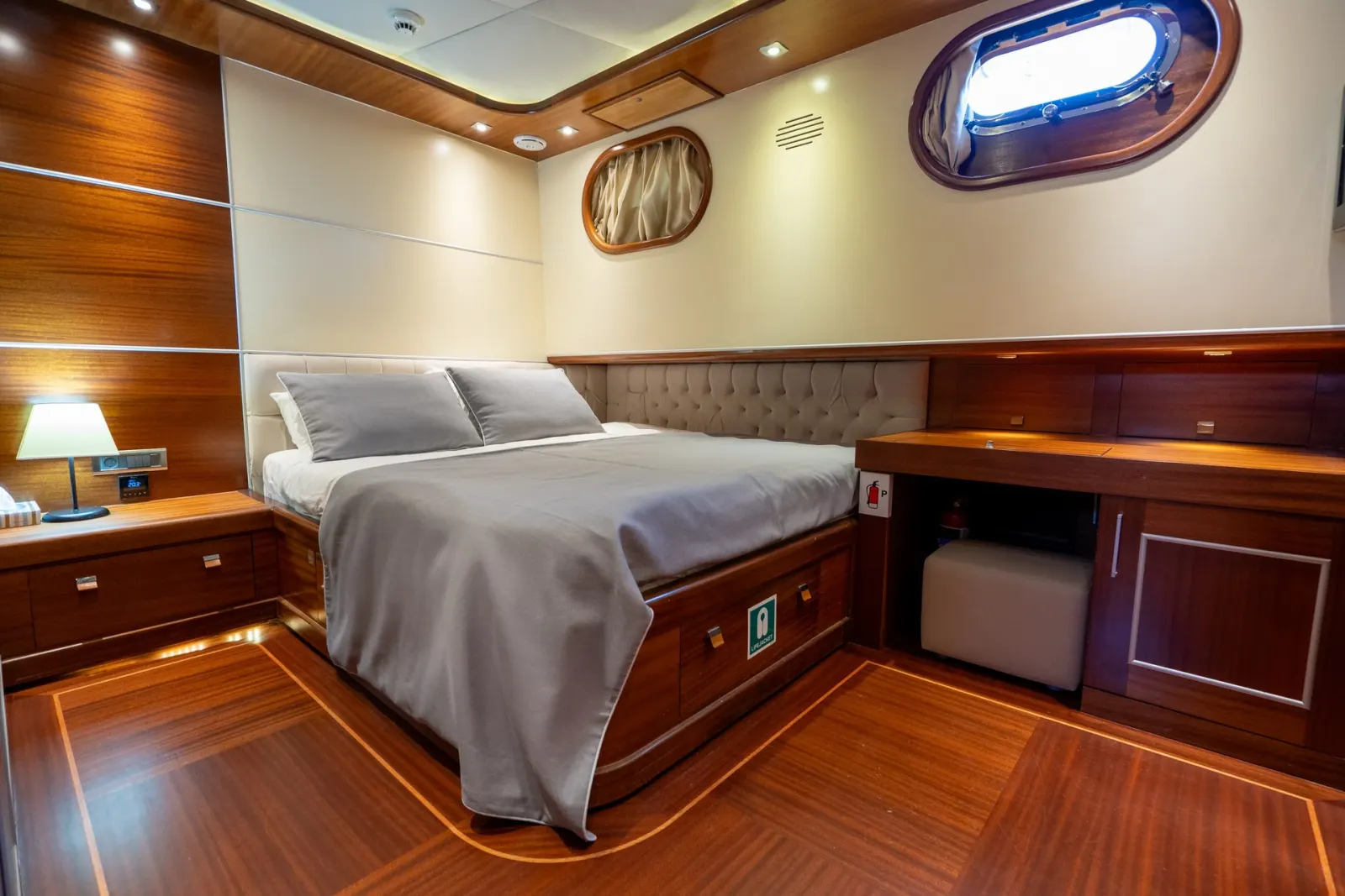La Bella Vita sailing in Bodrum