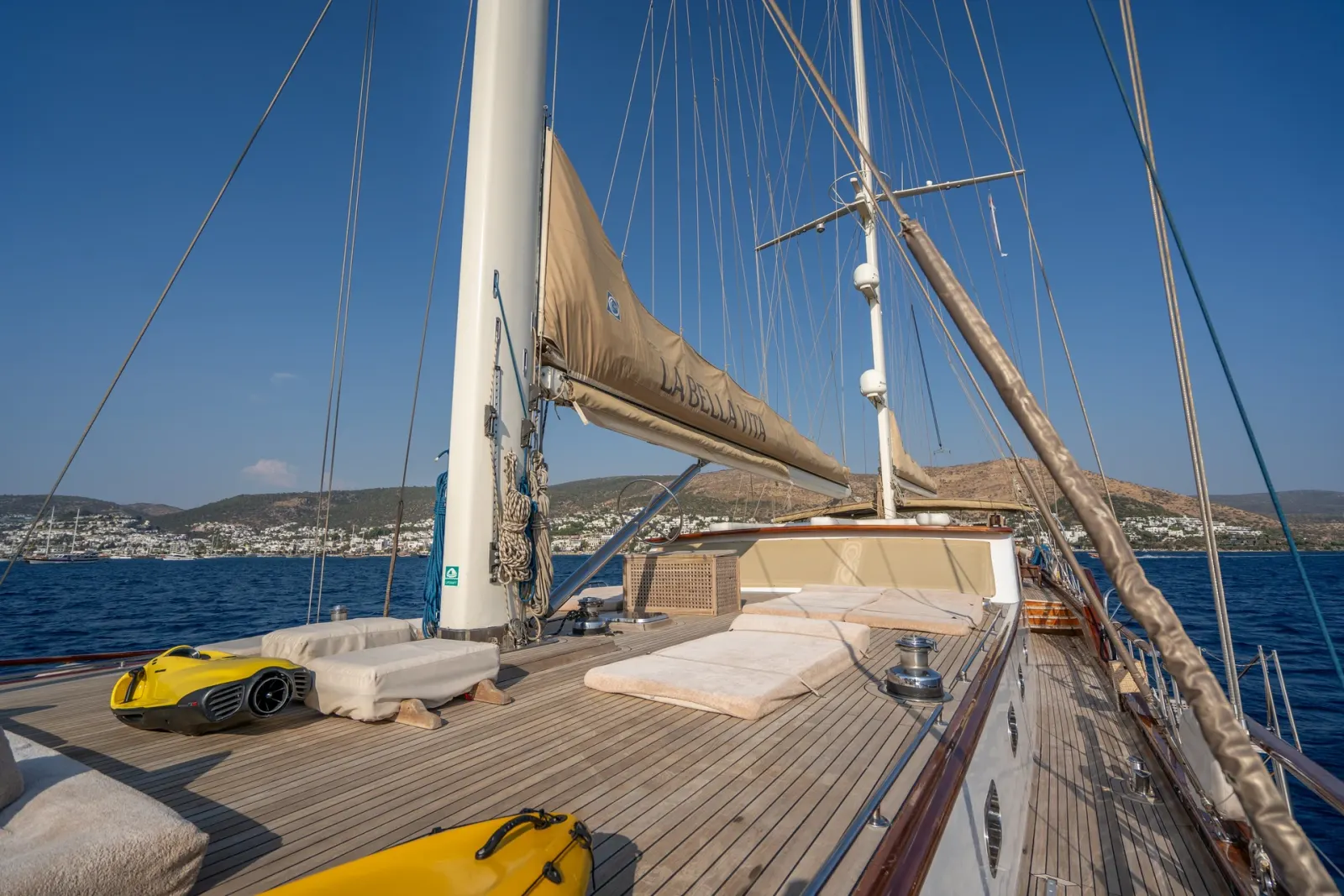 La Bella Vita sailing in Bodrum