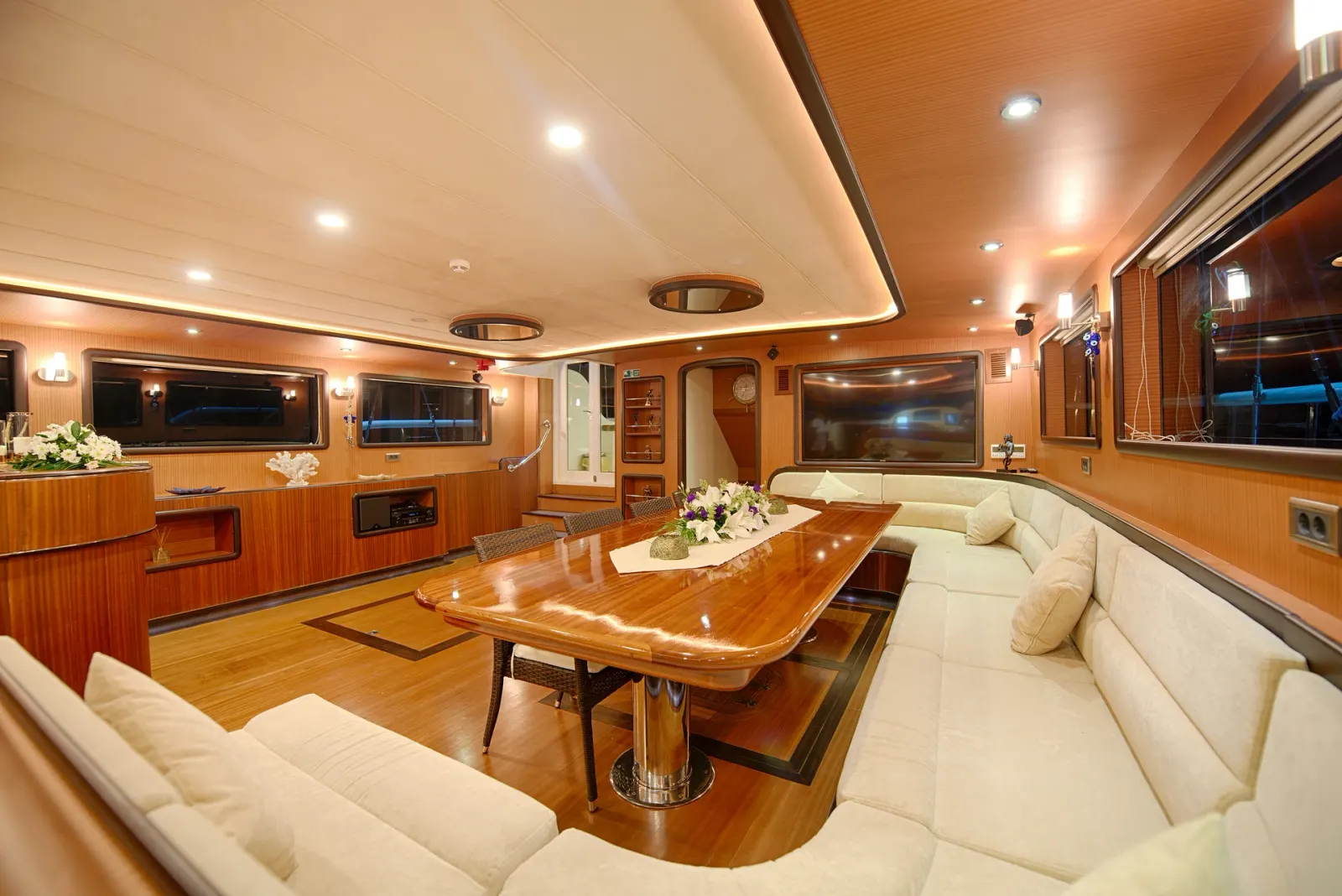 Queen of Salmakis sailing in Bodrum