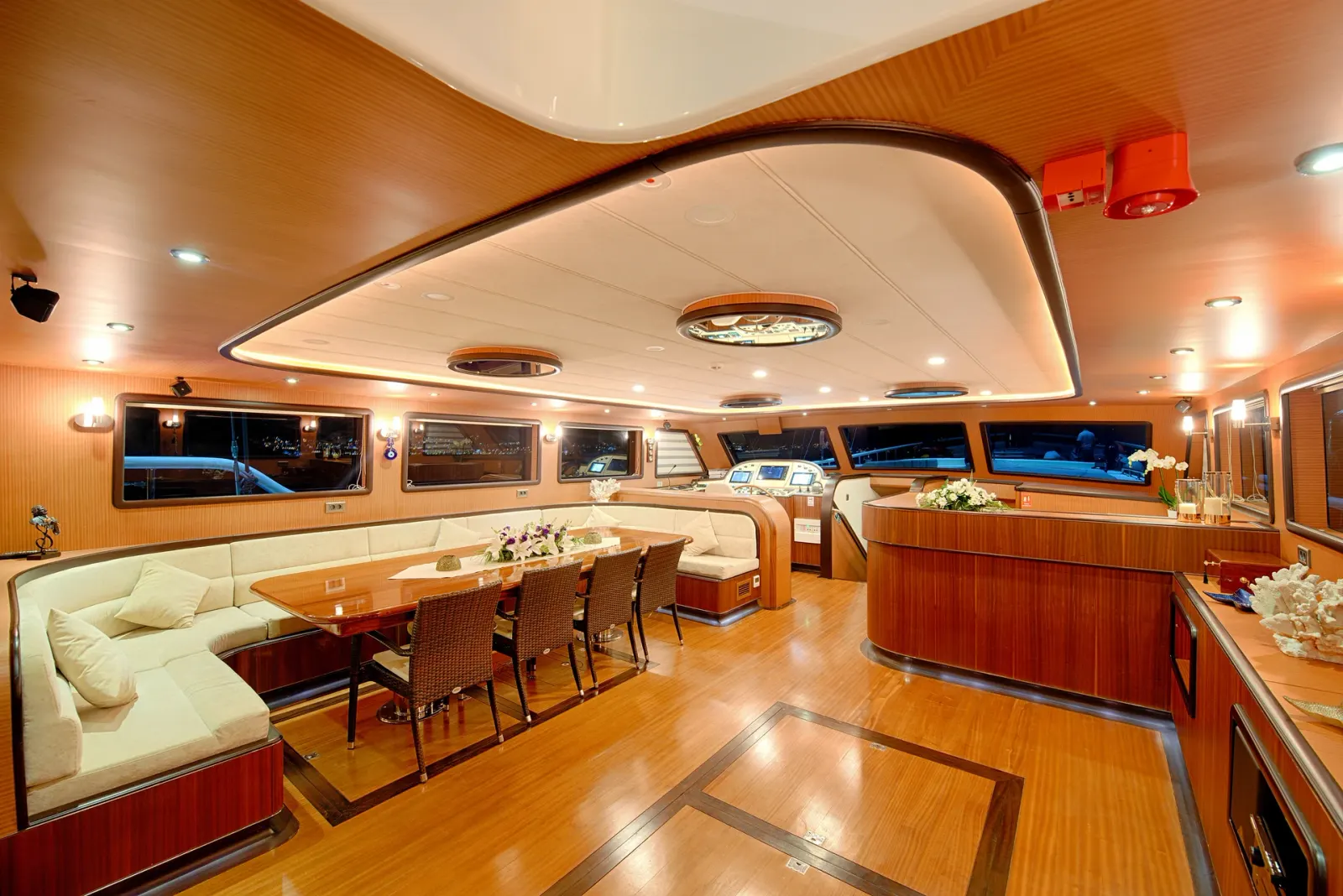 Queen of Salmakis sailing in Bodrum