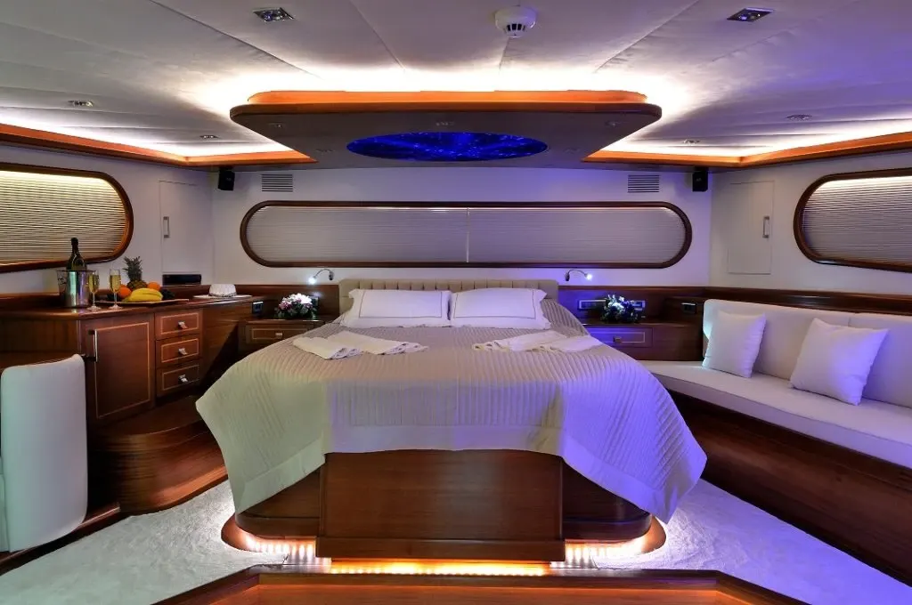 Dolce Mare sailing in Bodrum