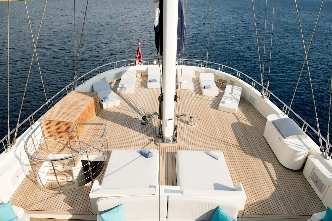 Meira sailing in Bodrum