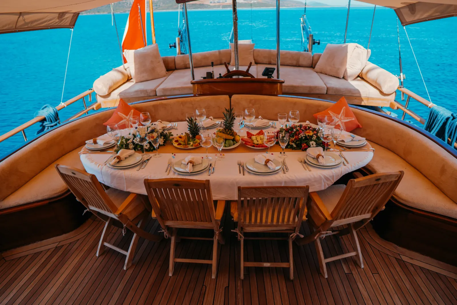Wicked Felina sailing in Bodrum