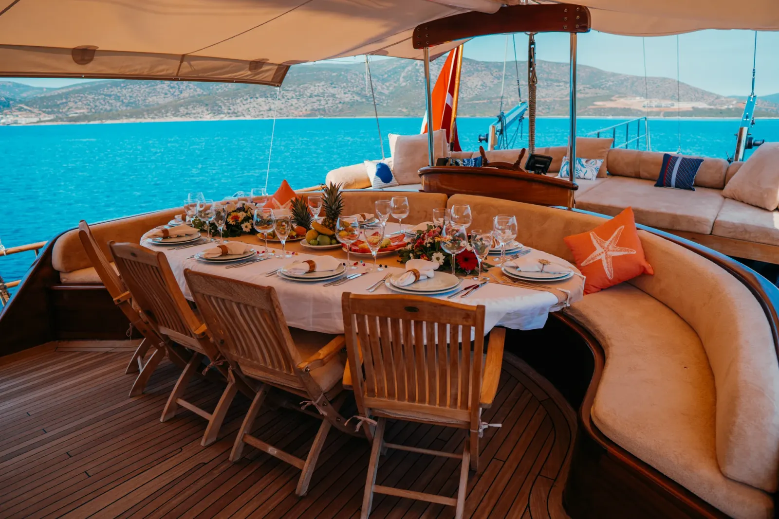 Wicked Felina sailing in Bodrum
