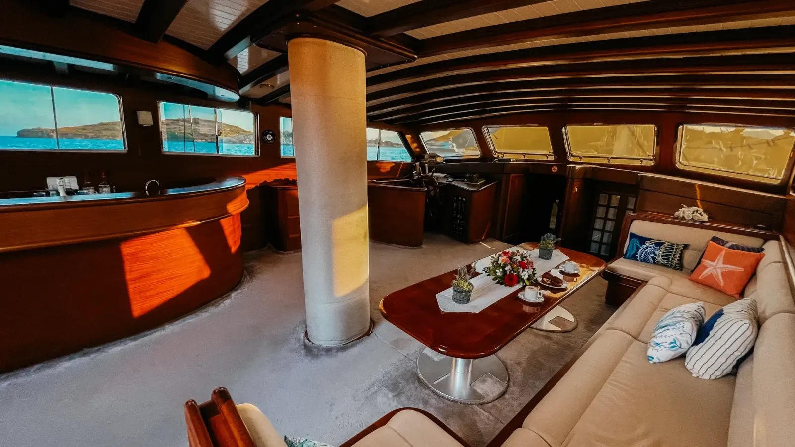 Wicked Felina sailing in Bodrum