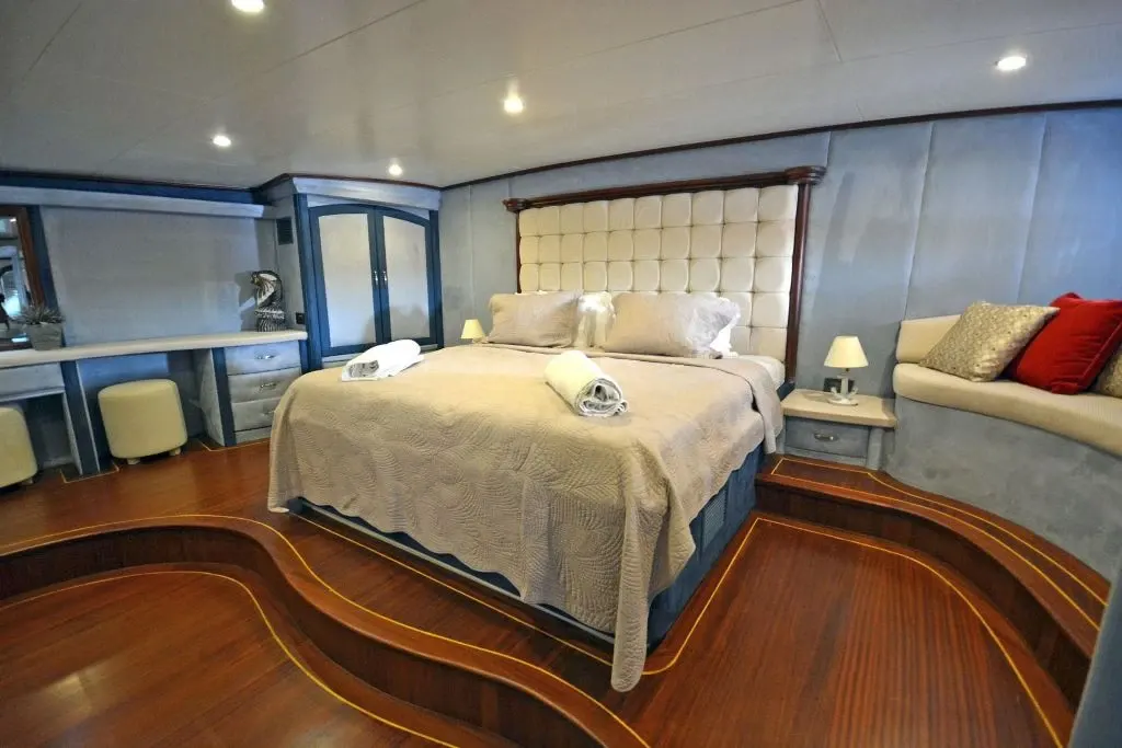 Bella Mare sailing in Bodrum