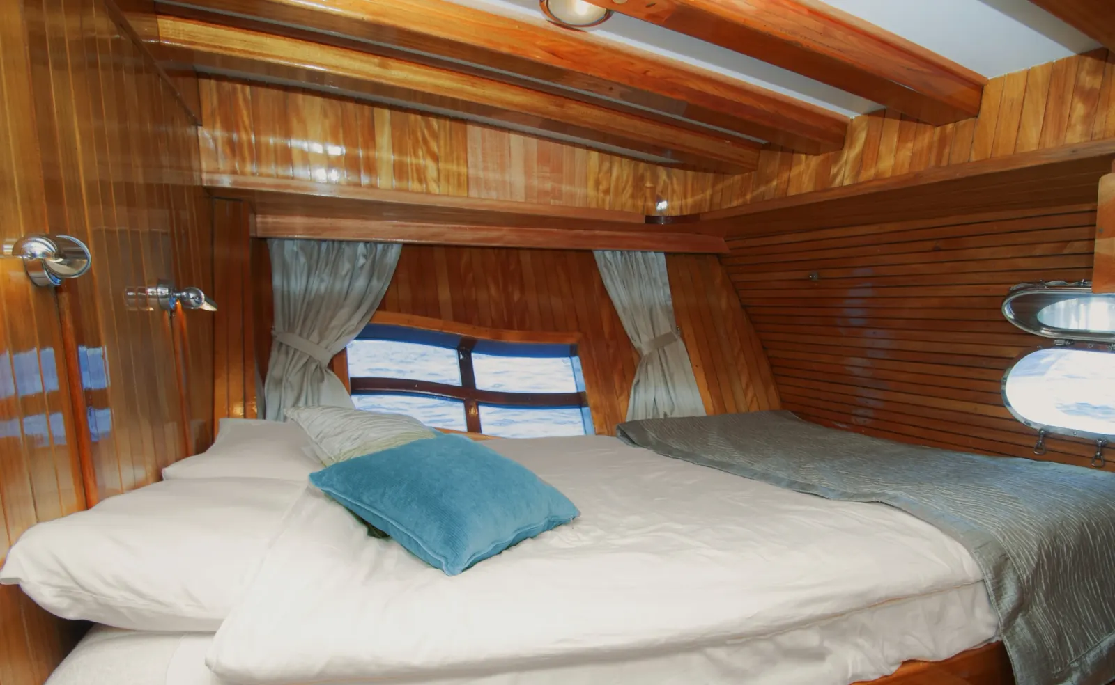 Fortuna sailing in Bodrum