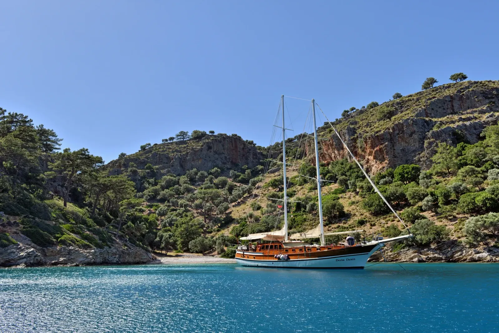 Derin Deniz 4