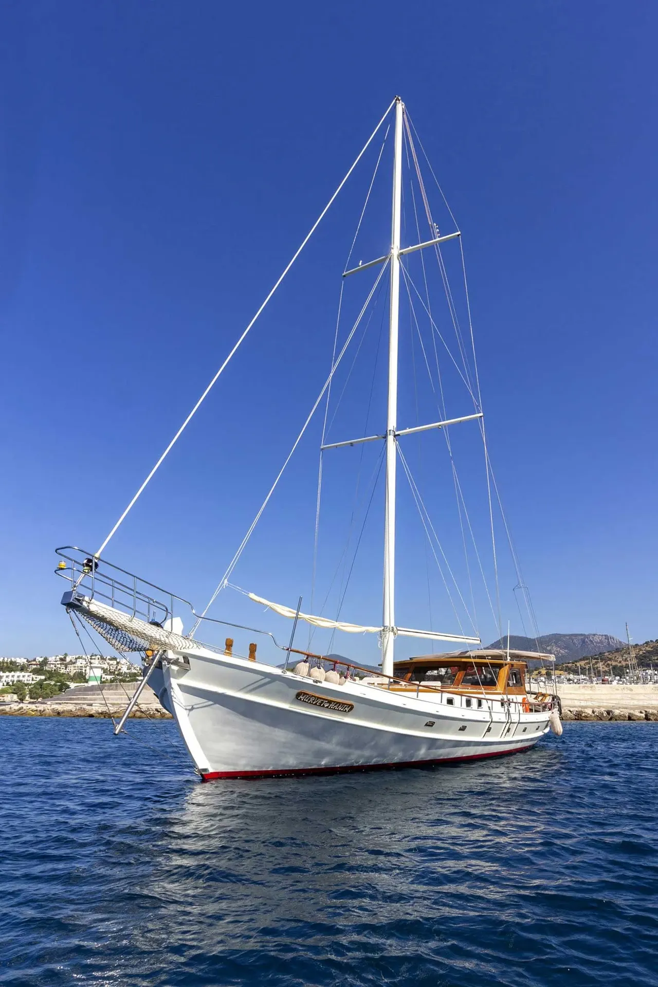 Mürvet Hanım sailing in Bodrum