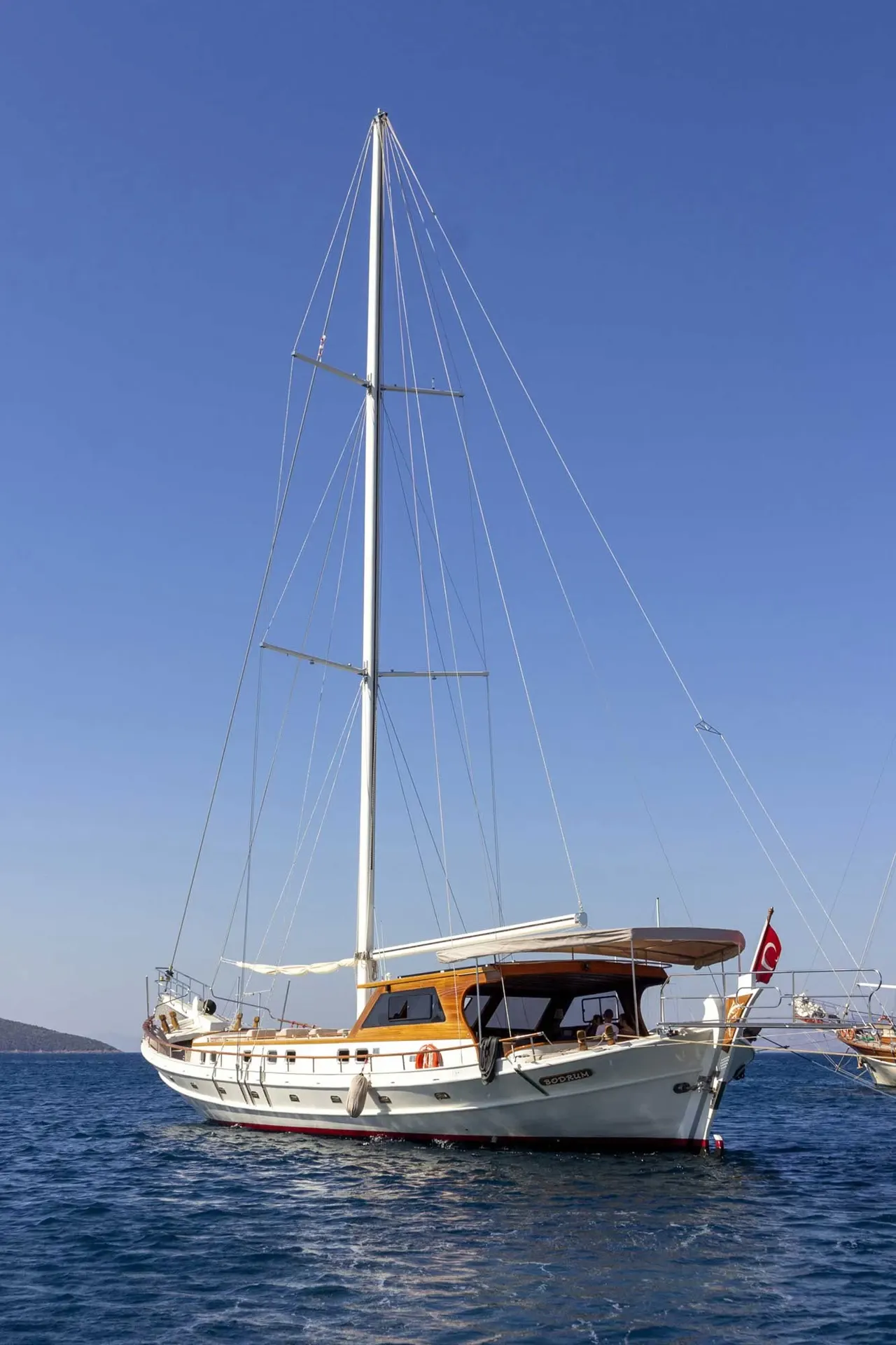 Mürvet Hanım sailing in Bodrum
