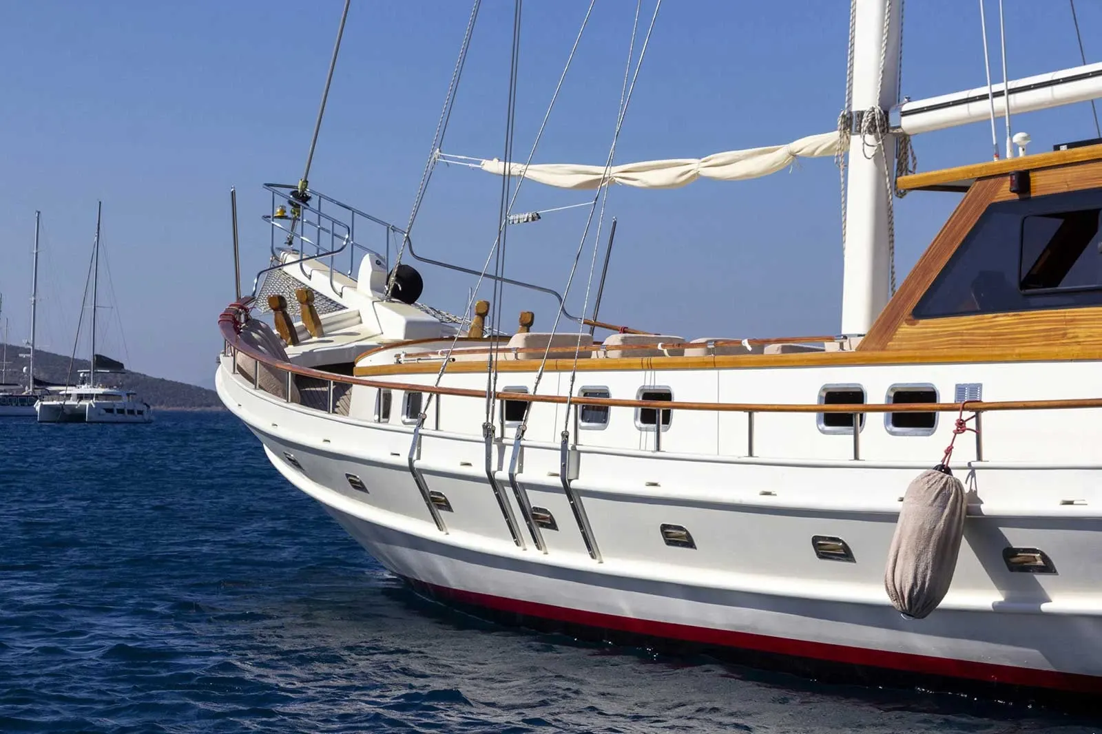 Mürvet Hanım sailing in Bodrum