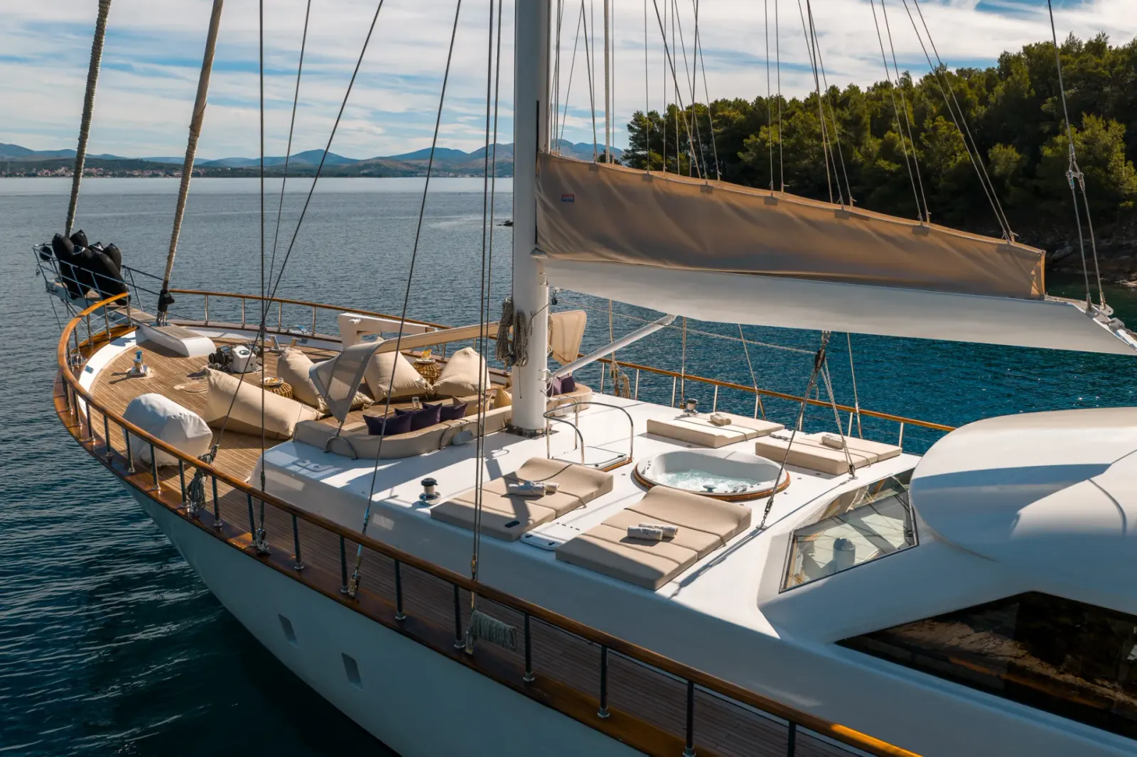 Alessandro 1 sailing in Split