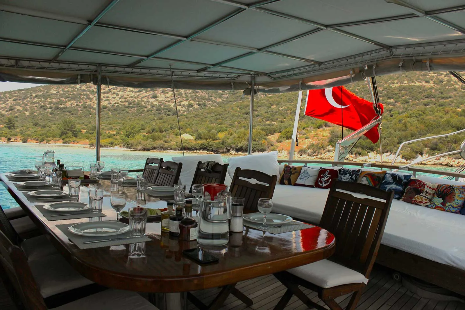 Osman Kurt Gulet interior cabin view