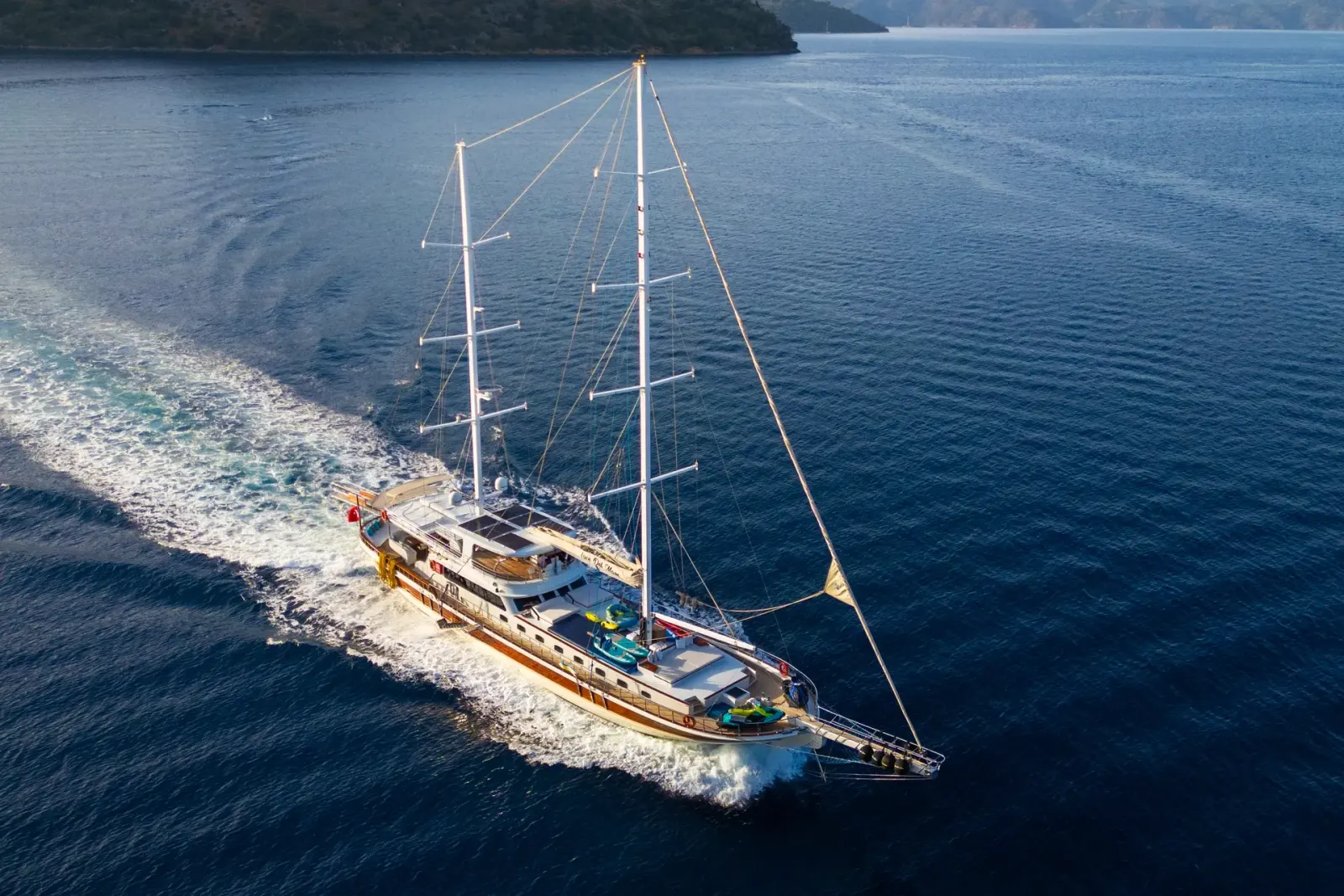 Luce Del Mare sailing in Fethiye