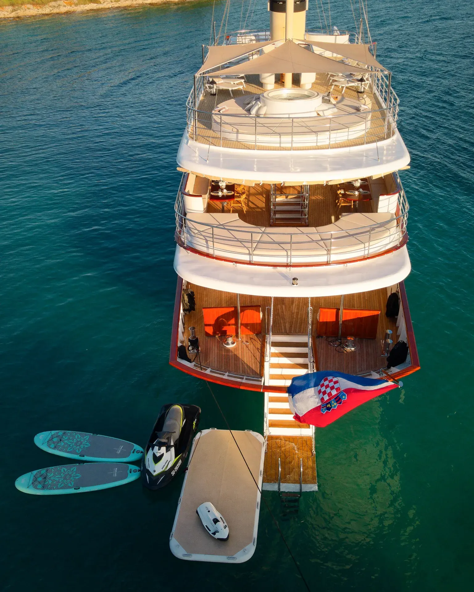 Bellezza sailing in Split