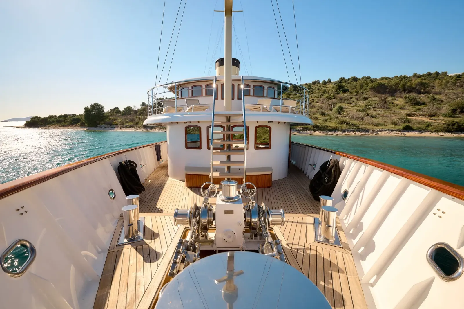 Bellezza sailing in Split