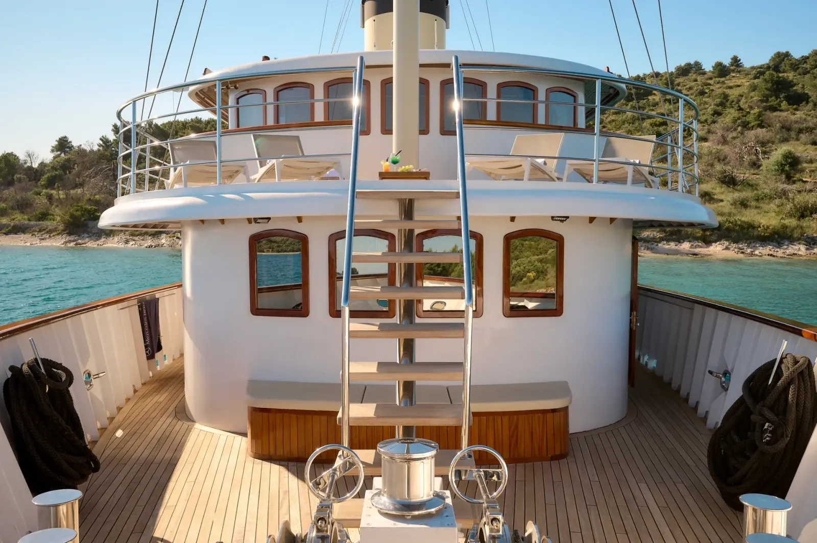 Bellezza sailing in Split