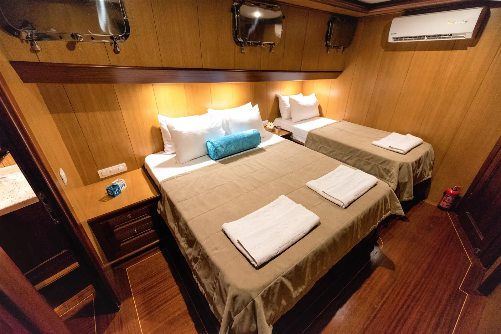 Kayhan 3 sailing in Fethiye