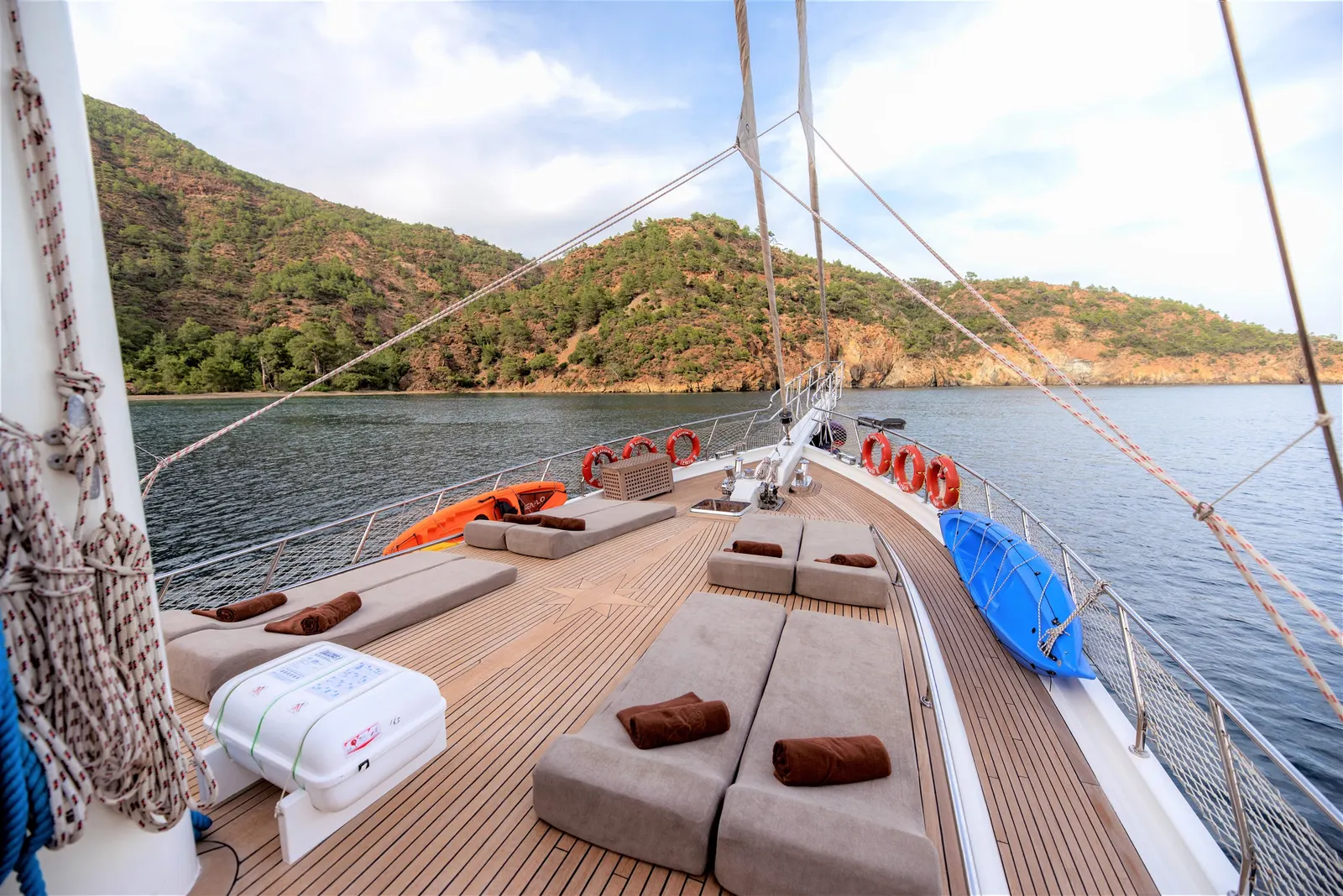 Kayhan 3 sailing in Fethiye