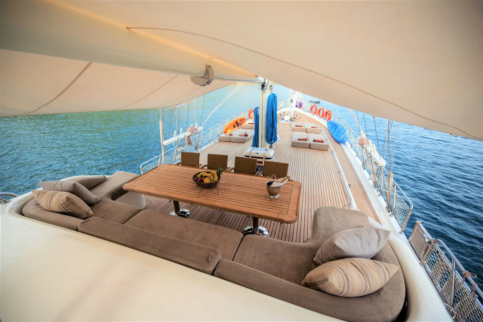 Kayhan 3 sailing in Fethiye